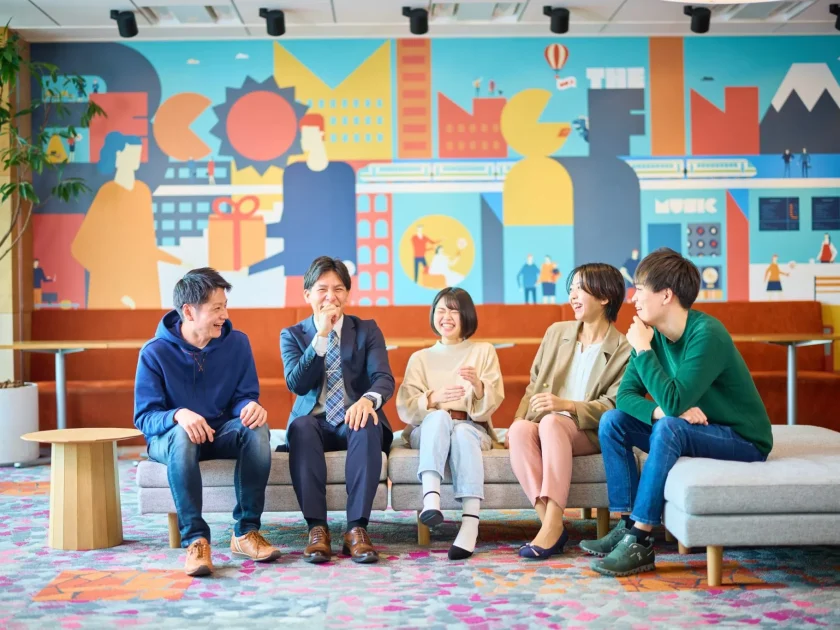 2023-Japan-Money-Forward-Group_Photo-scaled-1-2048x1366