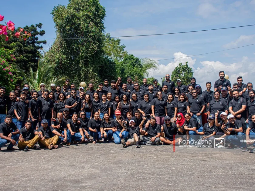 2023_Sri-Lanka_McLarens-Group-Asia-Large-Company-Photo